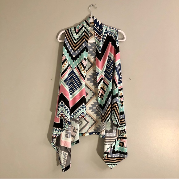 Wrangler Aztec Design Cardigan/Vest - Picture 2 of 12